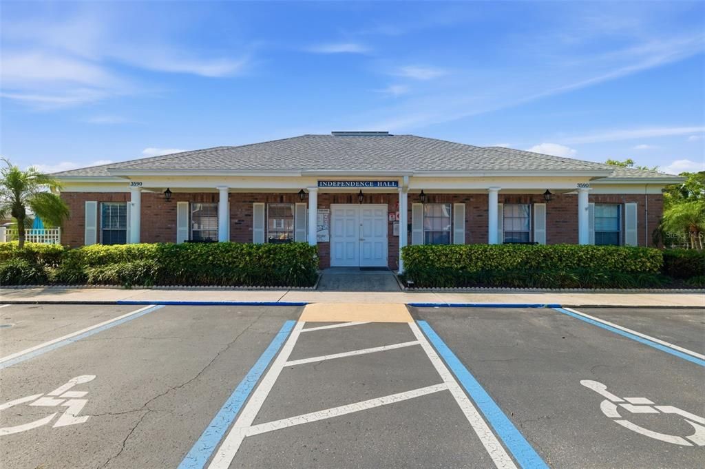 For Rent: $2,200 (2 beds, 2 baths, 1075 Square Feet)