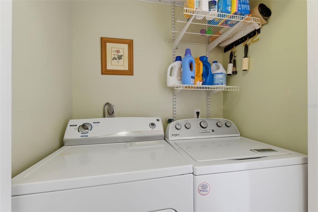 For Rent: $2,200 (2 beds, 2 baths, 1075 Square Feet)
