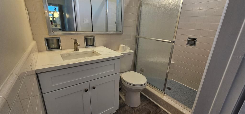 В аренду: $3,497 (3 спален, 2 ванн, 2085 Квадратных фут)
