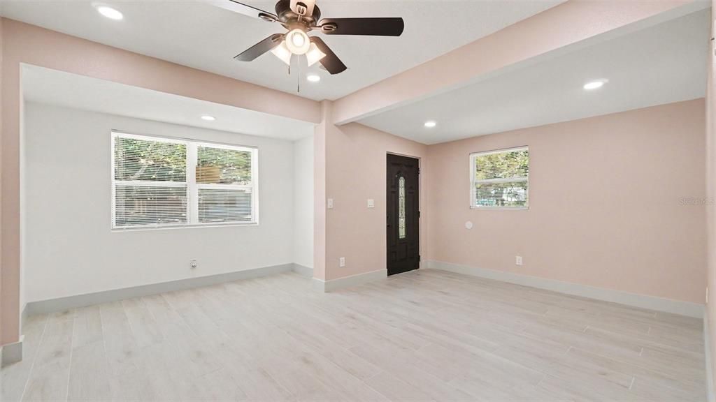 В аренду: $1,950 (3 спален, 2 ванн, 1528 Квадратных фут)