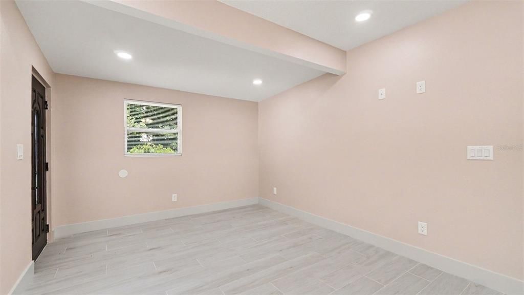 В аренду: $1,950 (3 спален, 2 ванн, 1528 Квадратных фут)