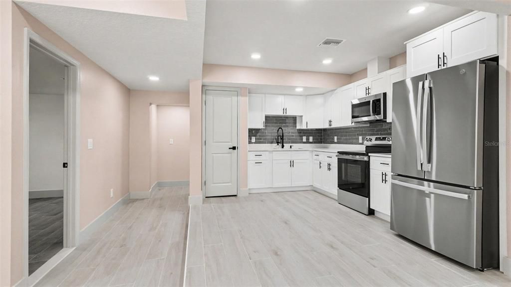 В аренду: $1,950 (3 спален, 2 ванн, 1528 Квадратных фут)