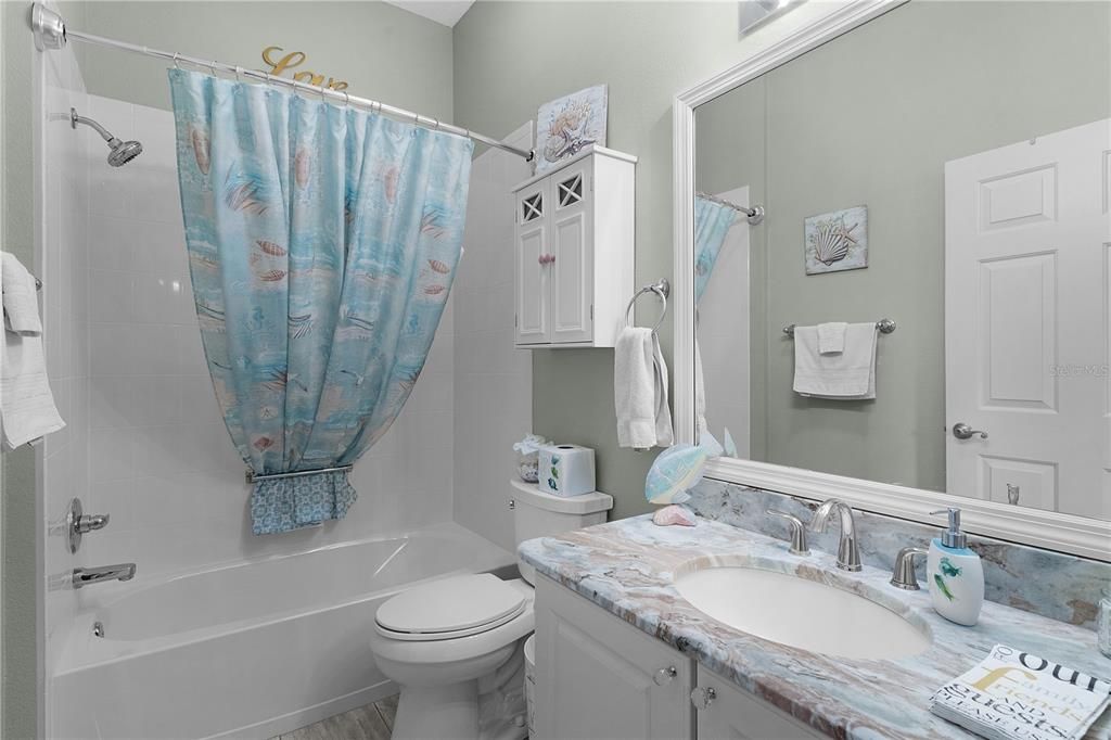 For Rent: $2,200 (2 beds, 2 baths, 1210 Square Feet)