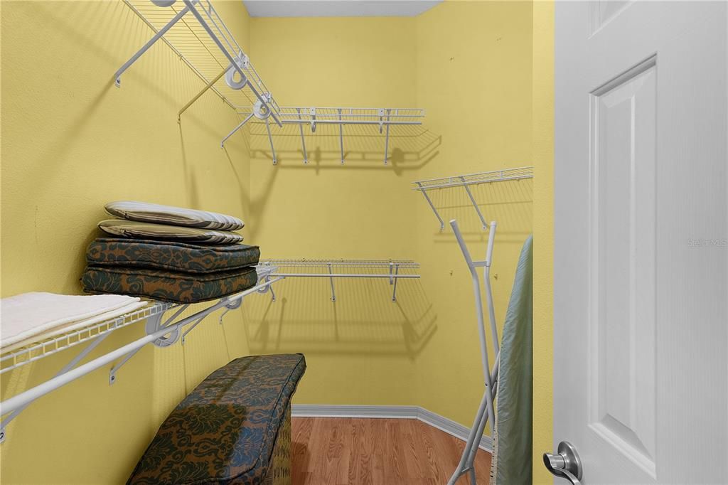 For Rent: $2,200 (2 beds, 2 baths, 1210 Square Feet)