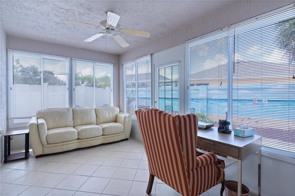For Rent: $2,200 (2 beds, 2 baths, 1210 Square Feet)
