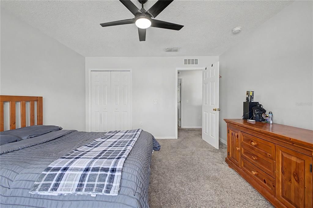 For Sale: $399,000 (4 beds, 2 baths, 2356 Square Feet)