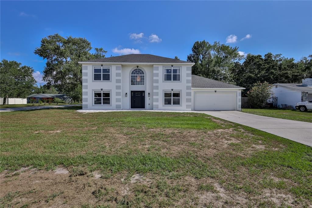 For Sale: $399,000 (4 beds, 2 baths, 2356 Square Feet)