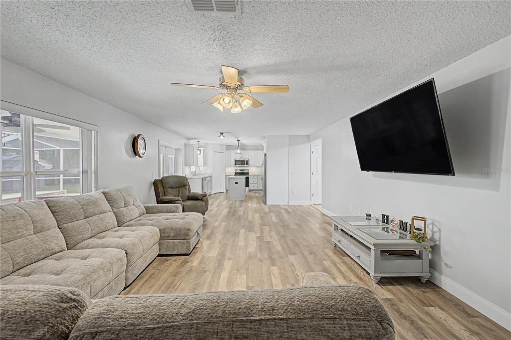 For Sale: $399,000 (4 beds, 2 baths, 2356 Square Feet)