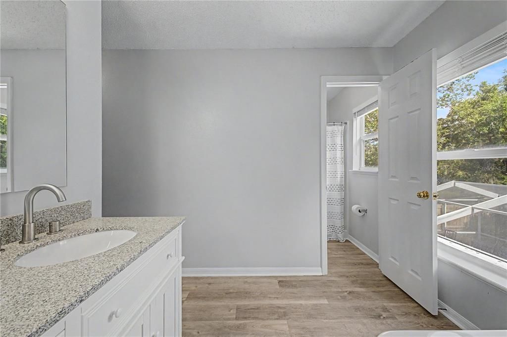 For Sale: $399,000 (4 beds, 2 baths, 2356 Square Feet)