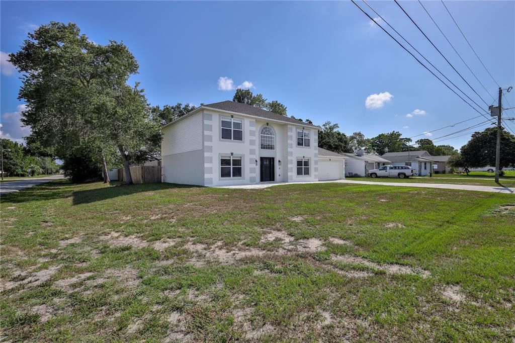 For Sale: $399,000 (4 beds, 2 baths, 2356 Square Feet)
