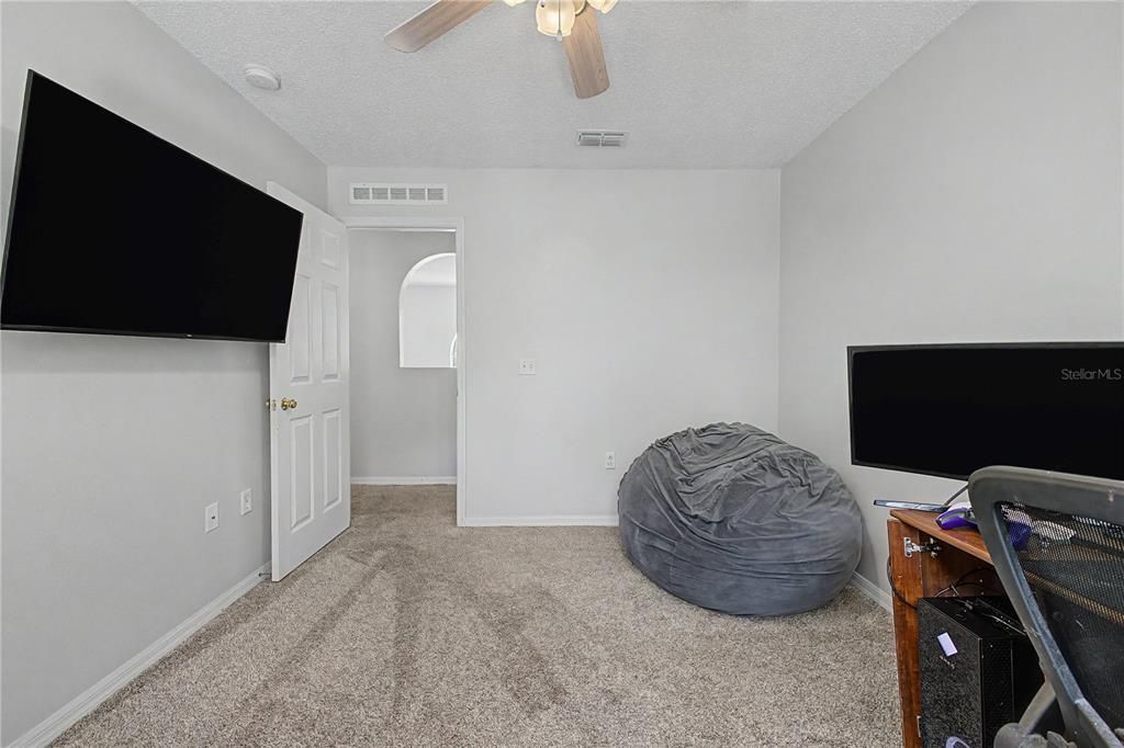 For Sale: $399,000 (4 beds, 2 baths, 2356 Square Feet)