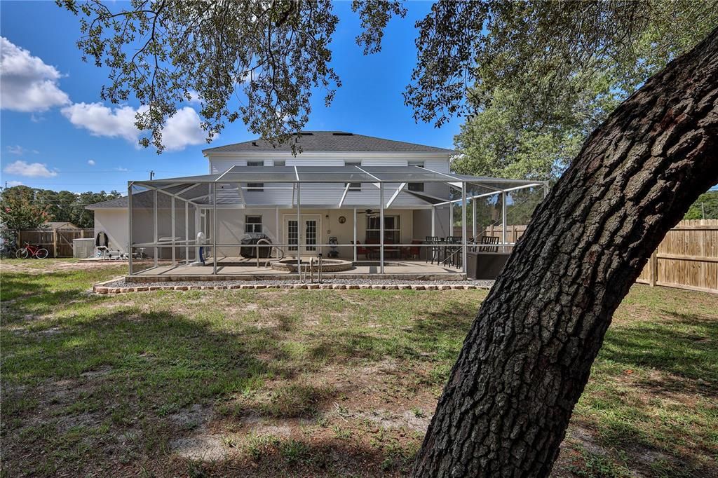 For Sale: $399,000 (4 beds, 2 baths, 2356 Square Feet)