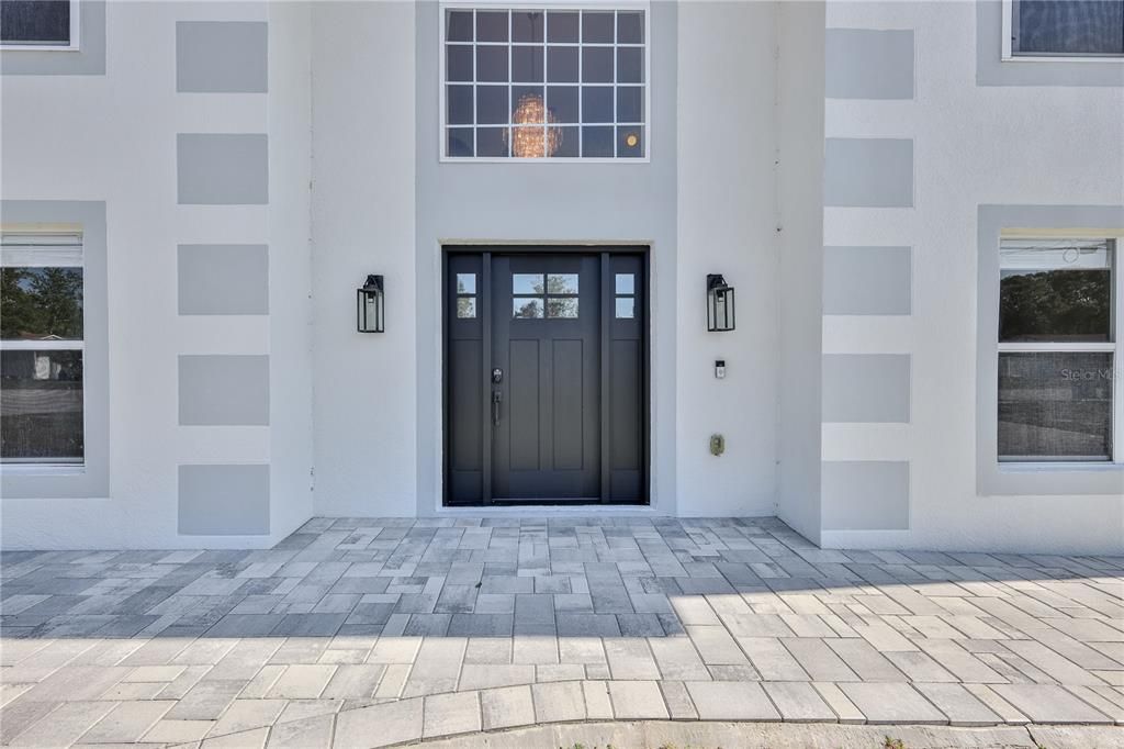 For Sale: $399,000 (4 beds, 2 baths, 2356 Square Feet)