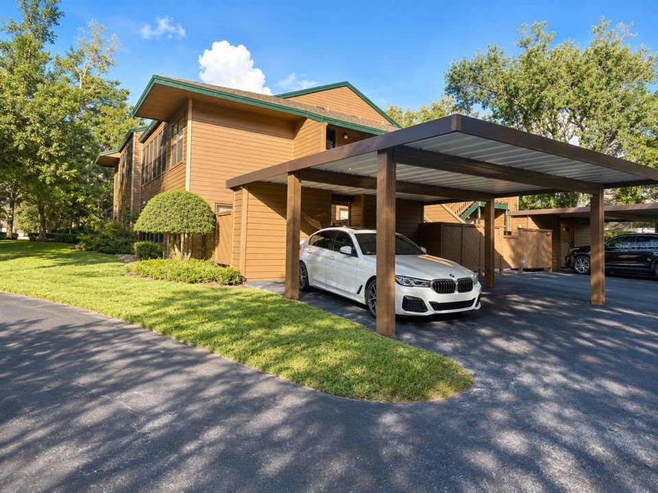 На продажу: $238,500 (2 спален, 2 ванн, 1050 Квадратных фут)