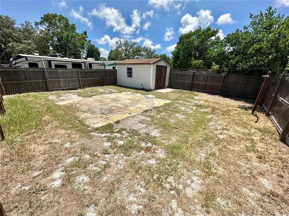 For Sale: $169,500 (3 beds, 2 baths, 941 Square Feet)