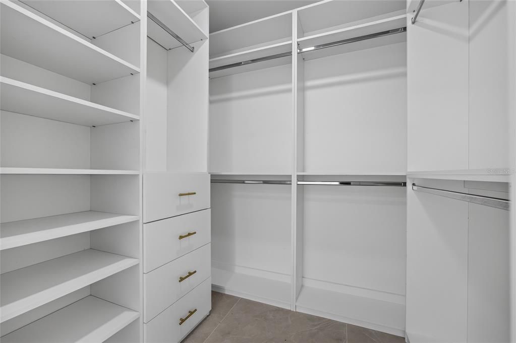 На продажу: $515,000 (4 спален, 3 ванн, 2501 Квадратных фут)