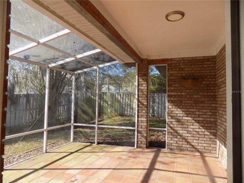 For Rent: $2,500 (3 beds, 2 baths, 1803 Square Feet)
