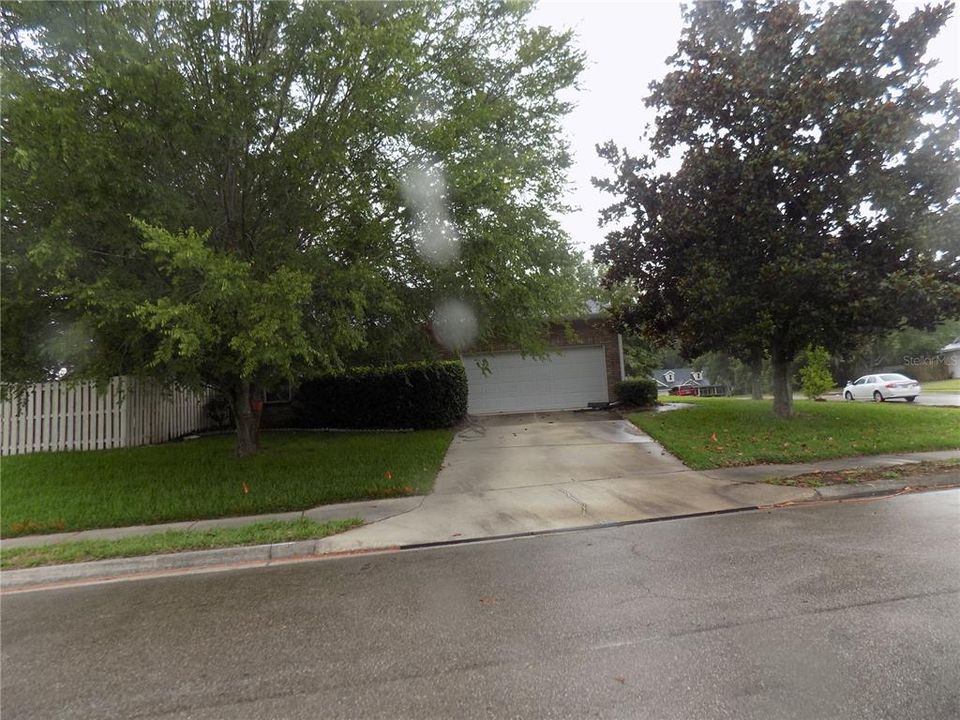 For Rent: $2,500 (3 beds, 2 baths, 1803 Square Feet)