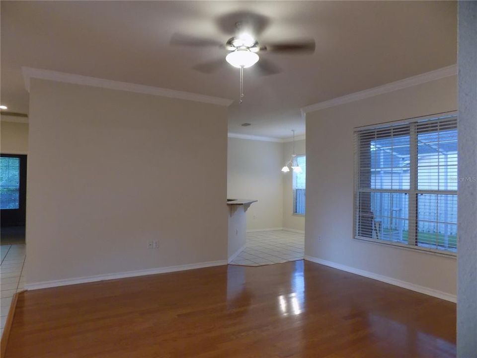 For Rent: $2,500 (3 beds, 2 baths, 1803 Square Feet)