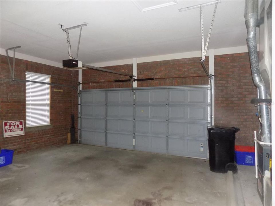 For Rent: $2,500 (3 beds, 2 baths, 1803 Square Feet)
