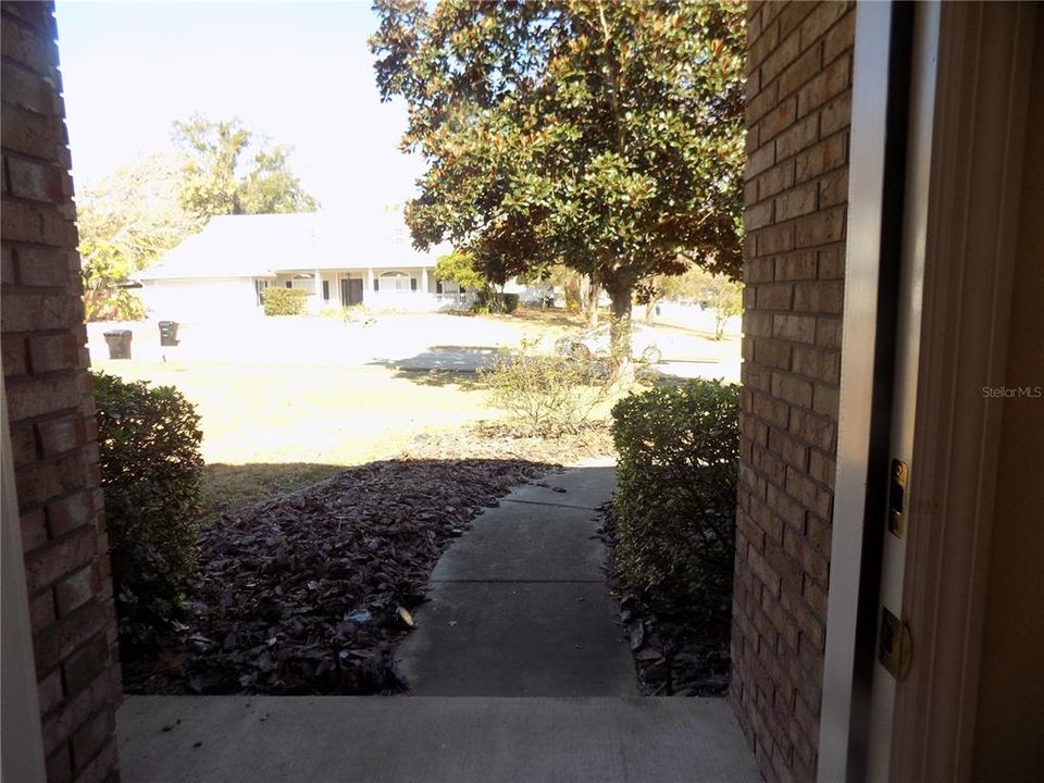For Rent: $2,500 (3 beds, 2 baths, 1803 Square Feet)