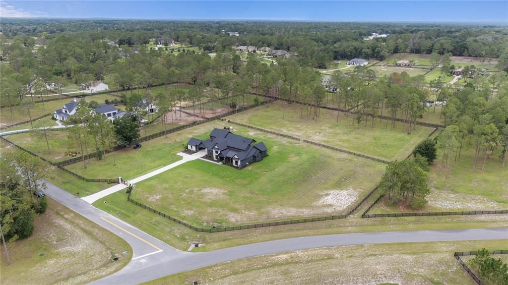 For Sale: $2,295,000 (5 beds, 4 baths, 4483 Square Feet)