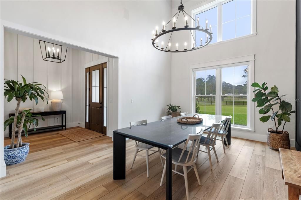 For Sale: $2,295,000 (5 beds, 4 baths, 4483 Square Feet)
