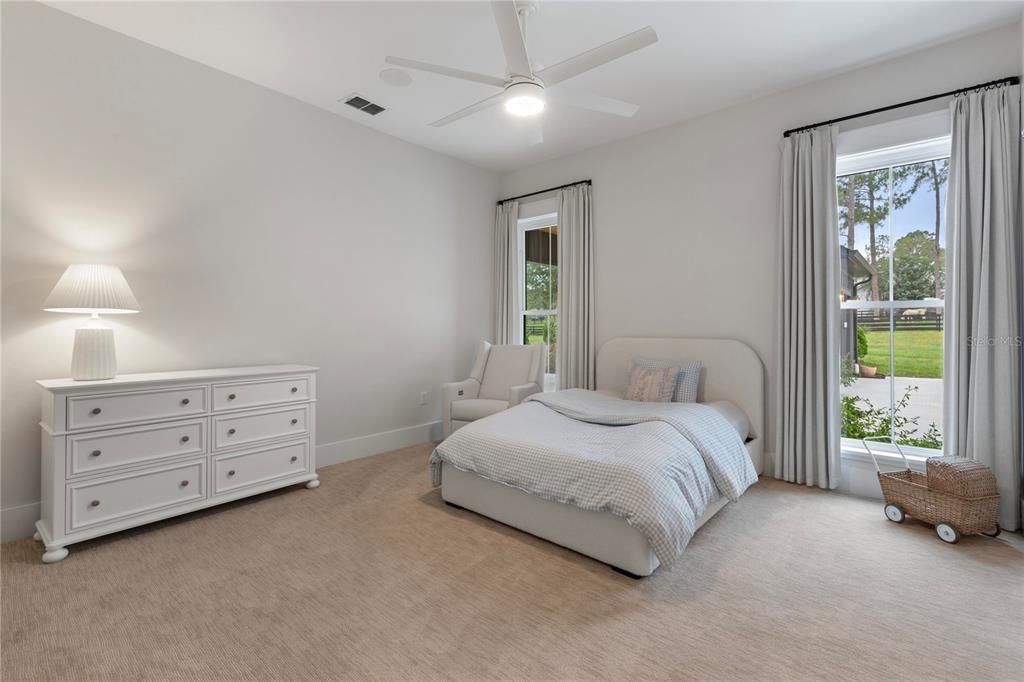 For Sale: $2,295,000 (5 beds, 4 baths, 4483 Square Feet)