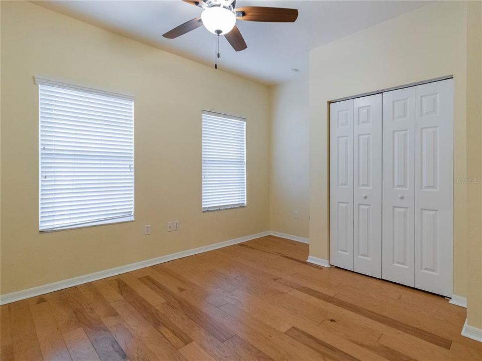 В аренду: $2,600 (4 спален, 2 ванн, 2313 Квадратных фут)