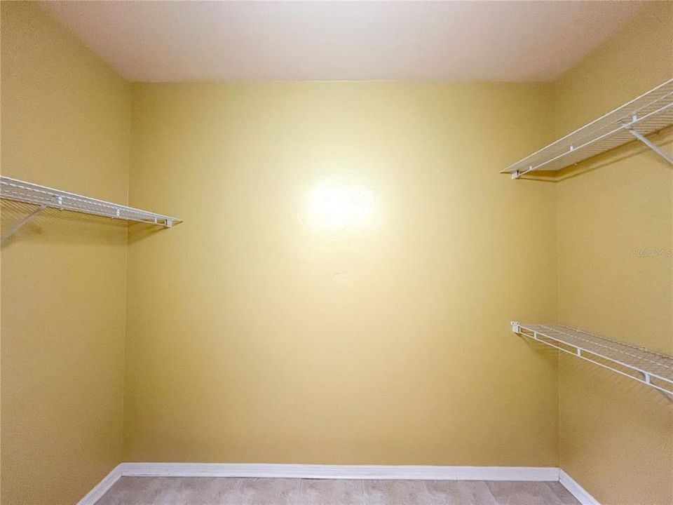 В аренду: $2,600 (4 спален, 2 ванн, 2313 Квадратных фут)