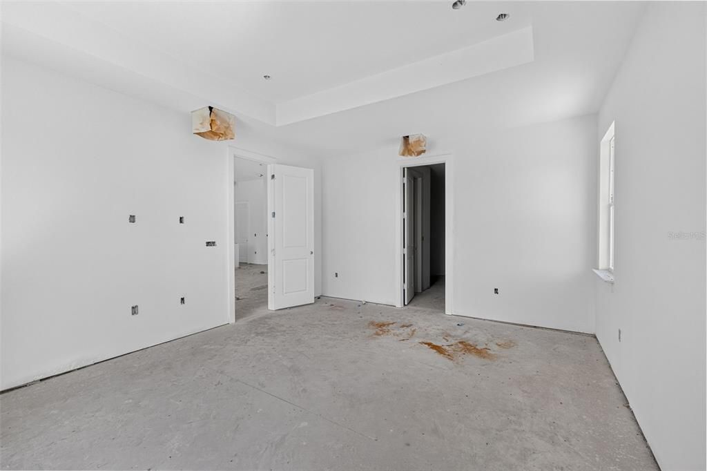 На продажу: $249,900 (3 спален, 2 ванн, 2042 Квадратных фут)