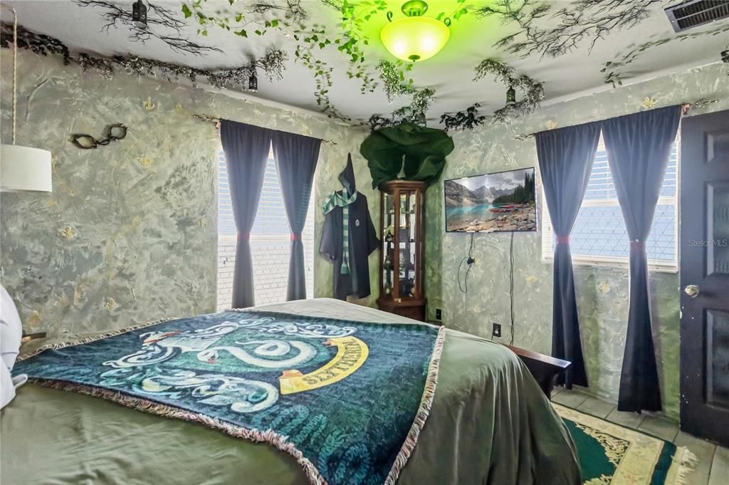На продажу: $340,000 (3 спален, 2 ванн, 1807 Квадратных фут)