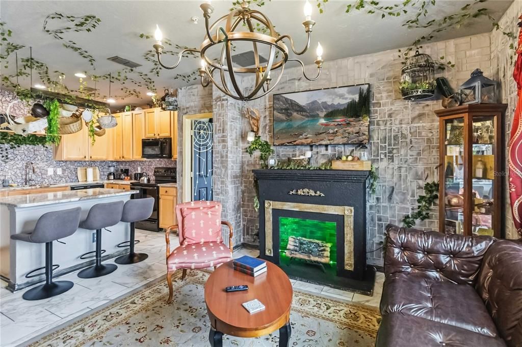 На продажу: $340,000 (3 спален, 2 ванн, 1807 Квадратных фут)