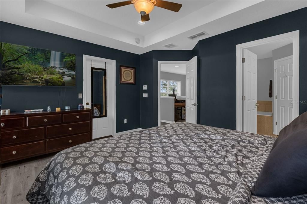 For Sale: $420,000 (3 beds, 2 baths, 1671 Square Feet)