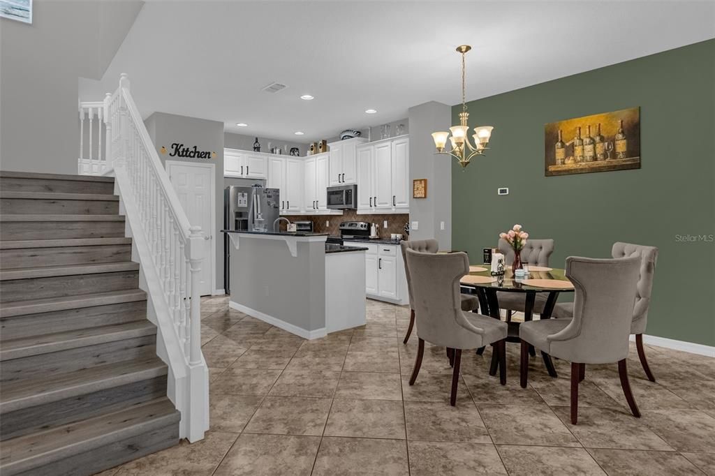 For Sale: $420,000 (3 beds, 2 baths, 1671 Square Feet)