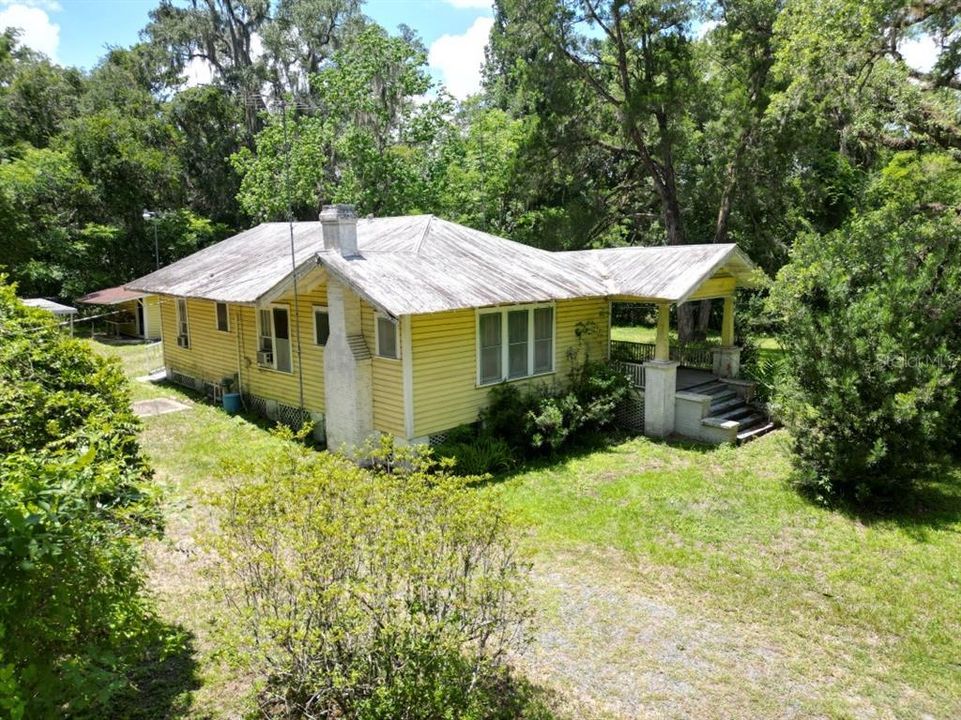 На продажу: $89,900 (2 спален, 1 ванн, 1195 Квадратных фут)