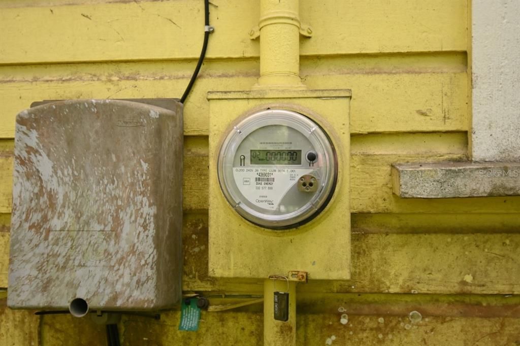 На продажу: $89,900 (2 спален, 1 ванн, 1195 Квадратных фут)