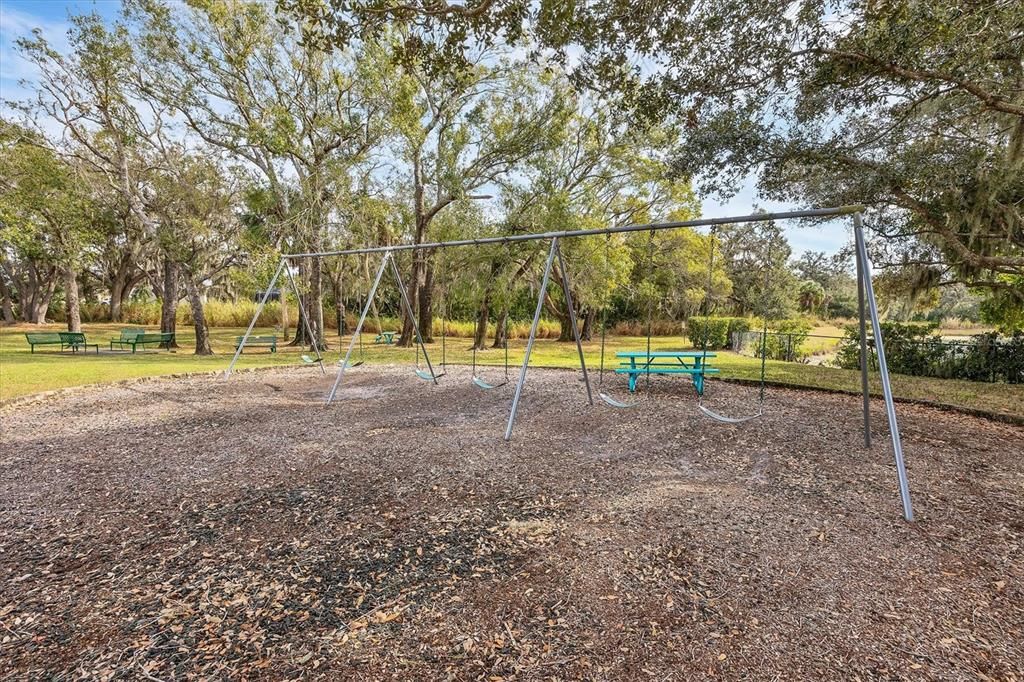 For Sale: $429,000 (3 beds, 2 baths, 2024 Square Feet)