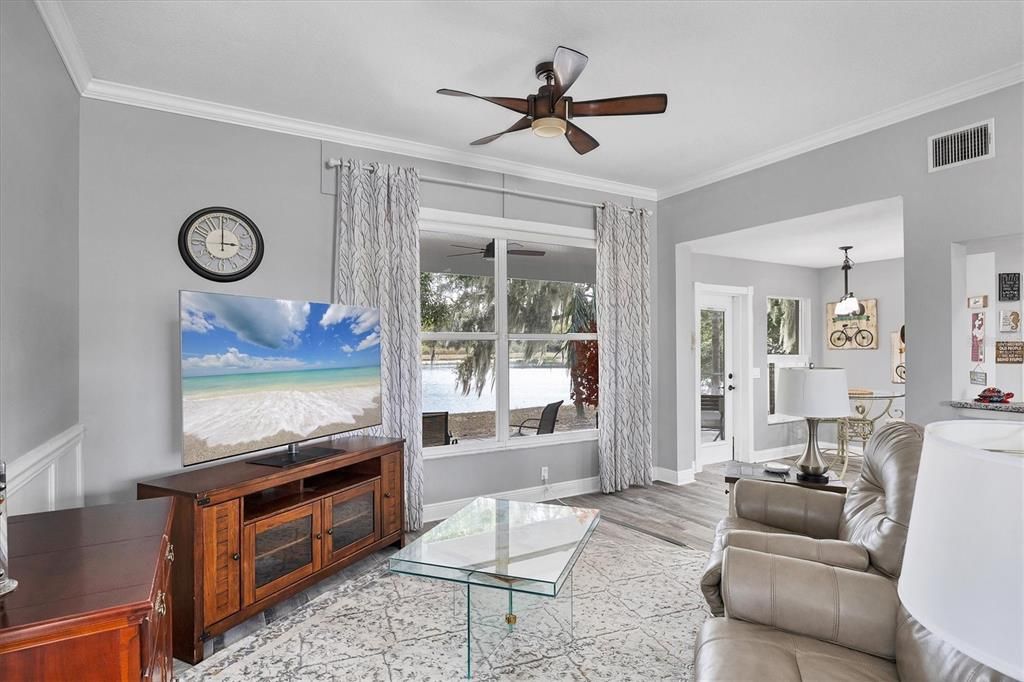 For Sale: $429,000 (3 beds, 2 baths, 2024 Square Feet)