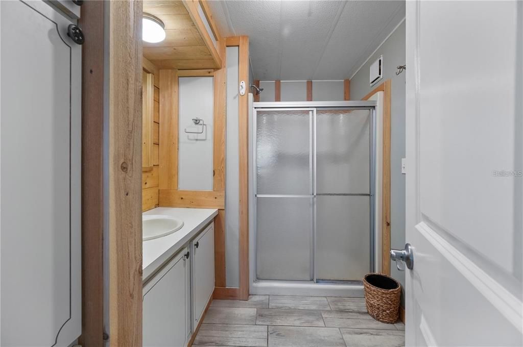 В аренду: $2,400 (2 спален, 2 ванн, 1092 Квадратных фут)