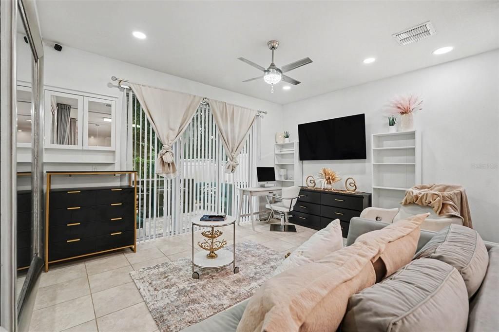For Sale: $289,000 (2 beds, 2 baths, 1588 Square Feet)