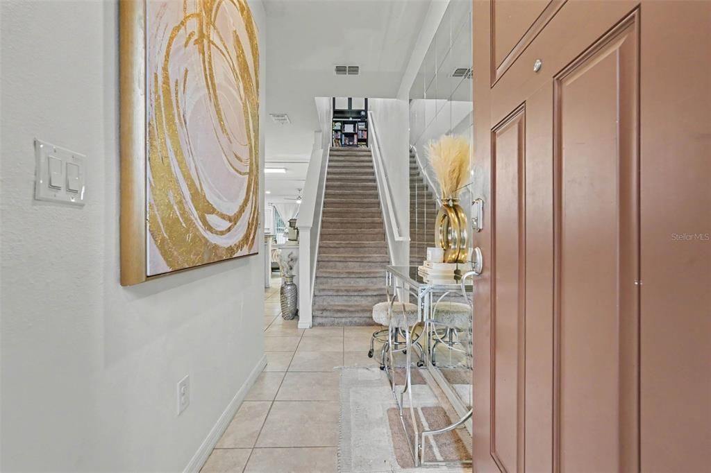 For Sale: $289,000 (2 beds, 2 baths, 1588 Square Feet)