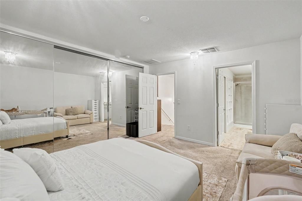 For Sale: $289,000 (2 beds, 2 baths, 1588 Square Feet)