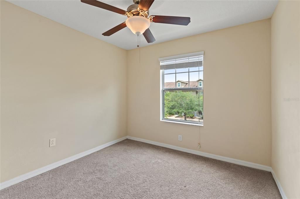 For Sale: $245,000 (3 beds, 2 baths, 1559 Square Feet)