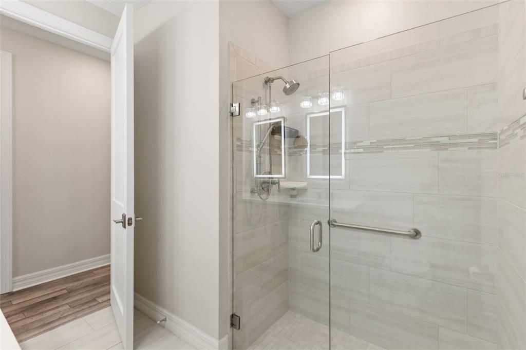 For Sale: $1,295,000 (5 beds, 4 baths, 2915 Square Feet)