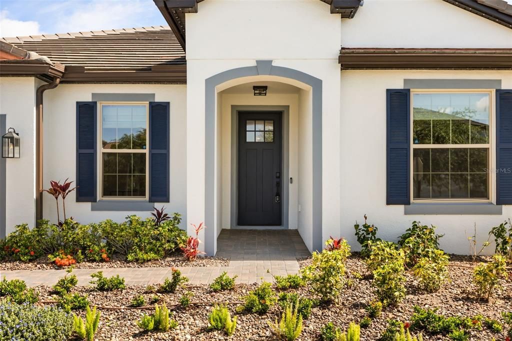 For Sale: $1,295,000 (5 beds, 4 baths, 2915 Square Feet)