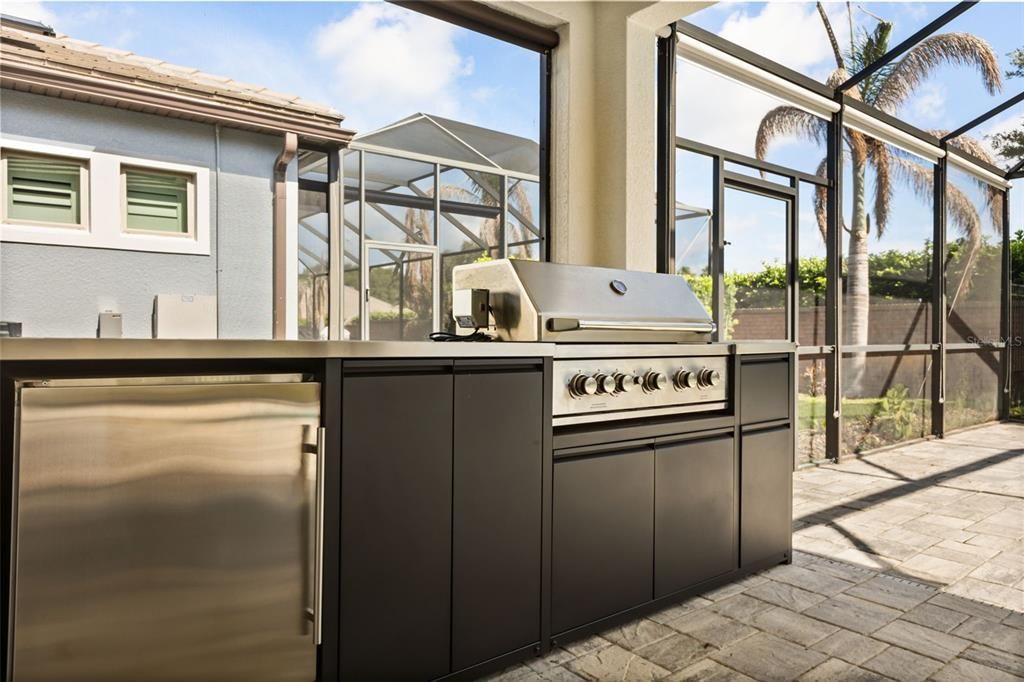 For Sale: $1,295,000 (5 beds, 4 baths, 2915 Square Feet)