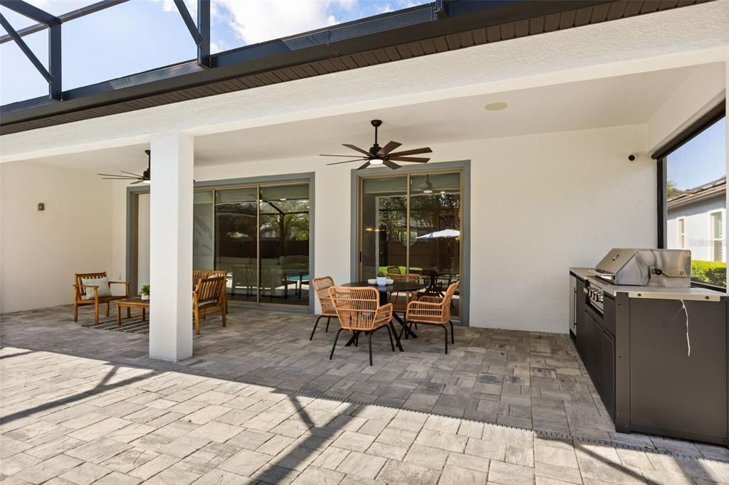 For Sale: $1,295,000 (5 beds, 4 baths, 2915 Square Feet)