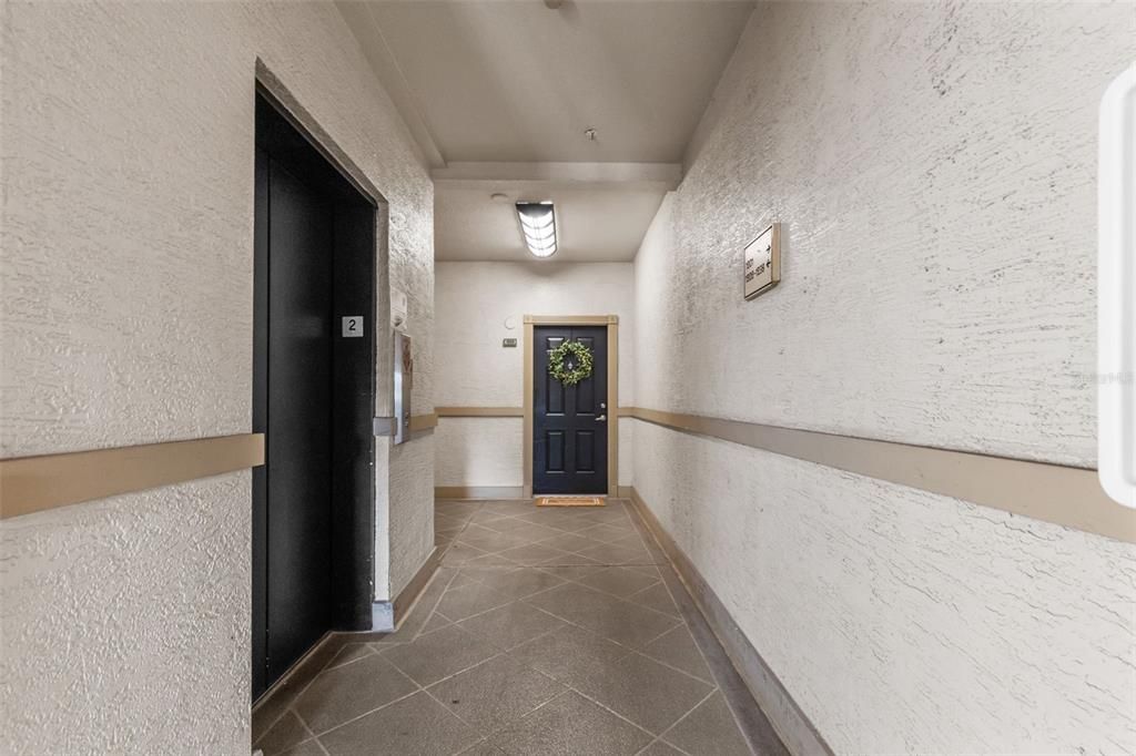 Activo con contrato: $464,500 (3 camas, 2 baños, 1378 Pies cuadrados)