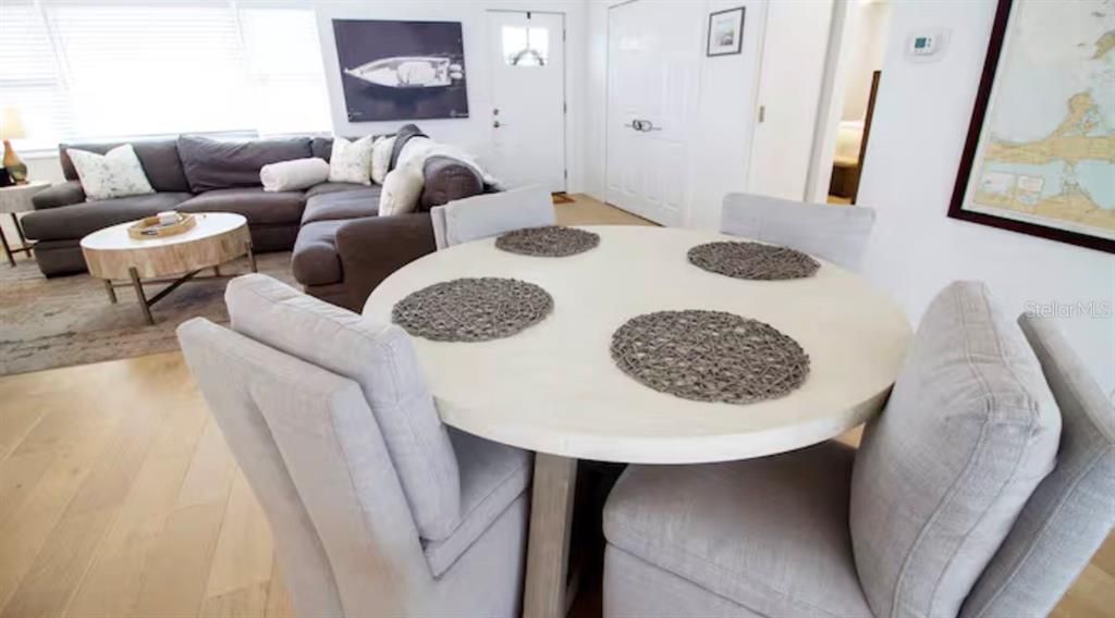En Venta: $429,000 (2 camas, 2 baños, 1264 Pies cuadrados)